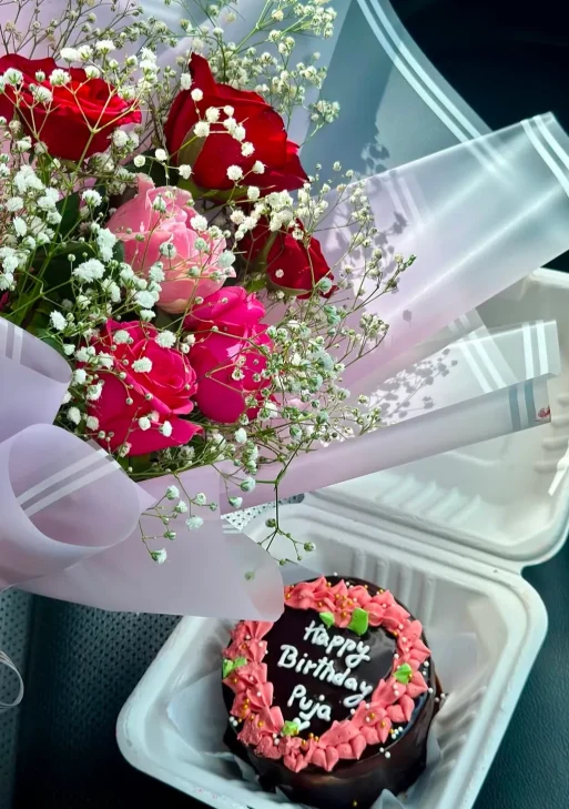 Rose Bouquet and Cake Combo – Send Gifts to Nepal
